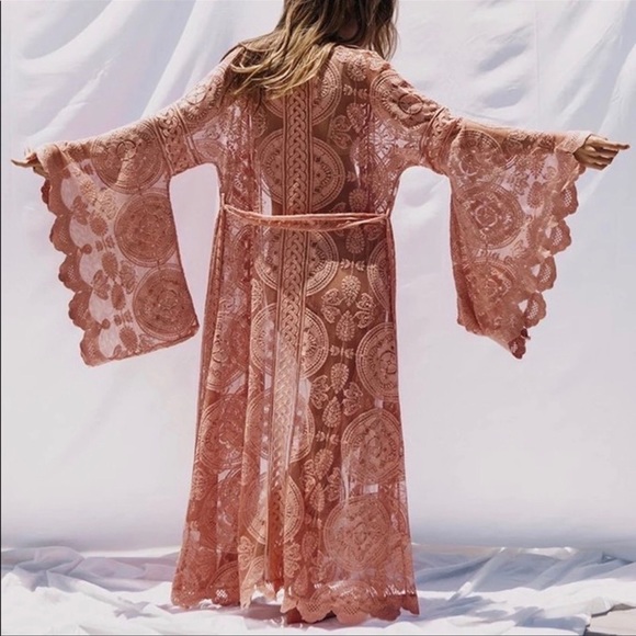 Lena Vie Boutique Other - Boho Peachy Cream Scalloped Embroidered Malie Kimono Duster, Stressed Lace